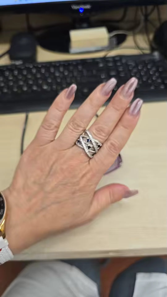 <p><strong>IECIENĪTS VAIRĀK KĀ 10,000 LATVIJAS SIEVIEŠU VIDŪ ❤️</strong></p>